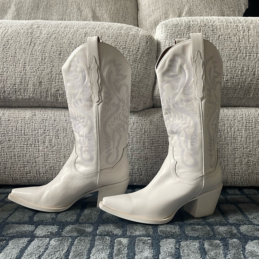 Jeffrey Campbell Dagget heeled western cowboy boots - Women’s US 8 - White